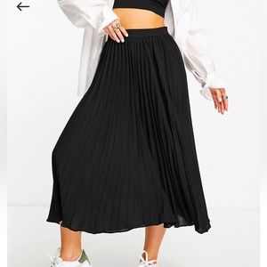 ASOS Design Pleated Black Midi Skirt, Size 6 Petite